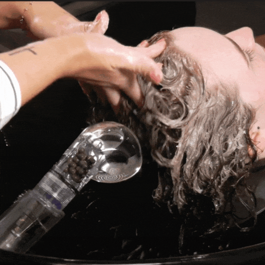 curly girl method washing hair