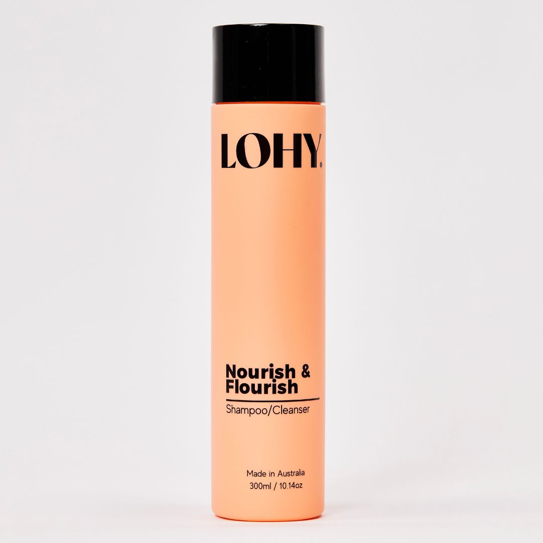 Orange 300ml bottle of curly hair shampoo